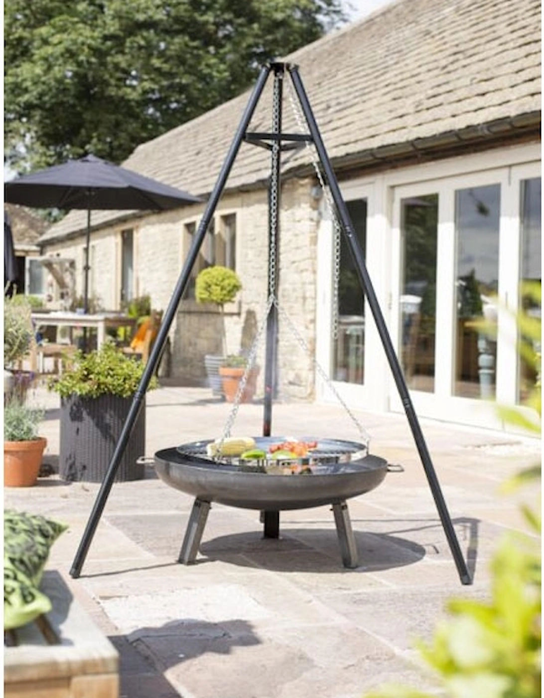 Tripod with Hanging Grill