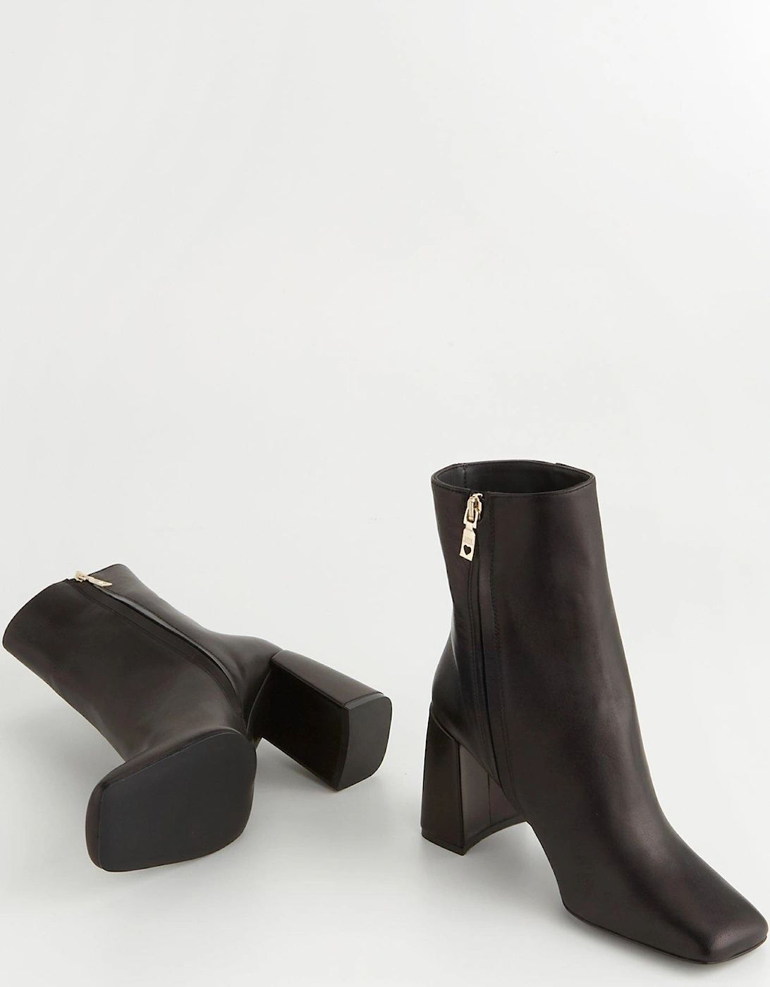 Soft Leather Heeled Boots - Black