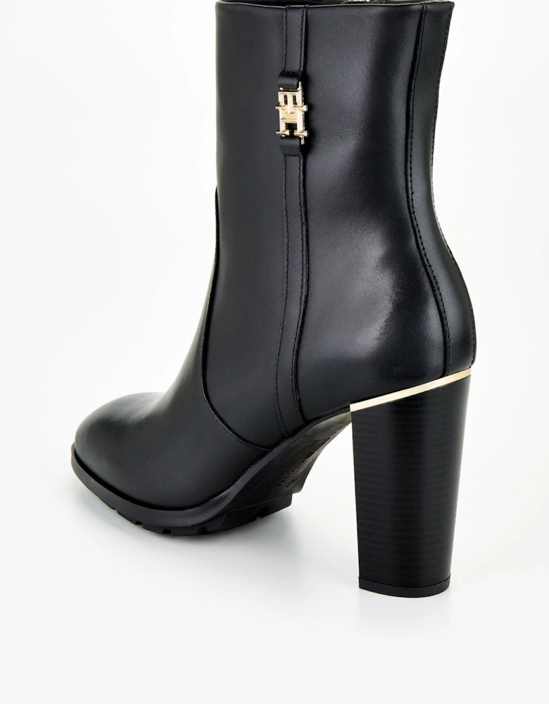 Feminine Mid Heel Leather Boot - Black
