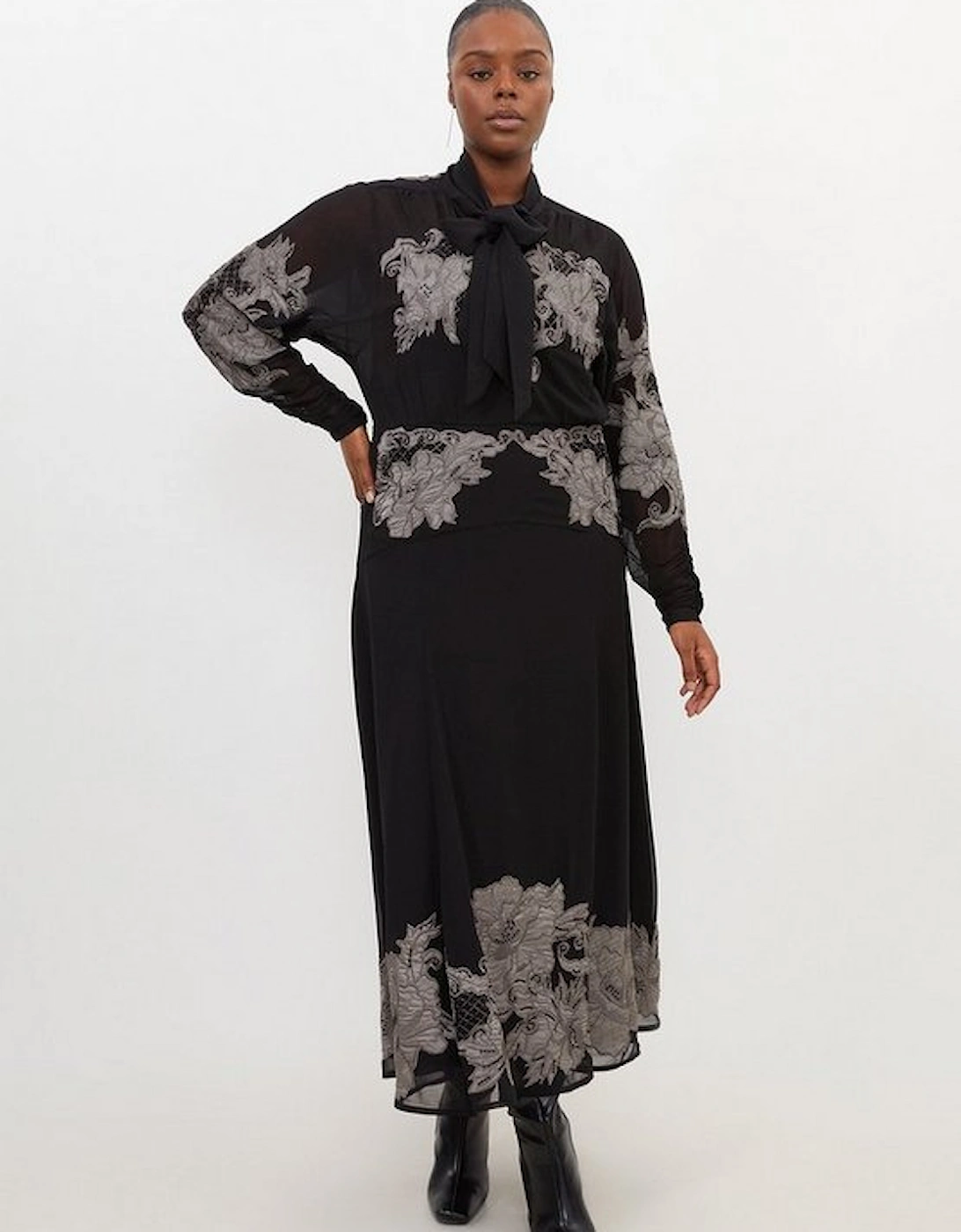 Plus Size Velvet Applique Satin Woven Maxi Dress