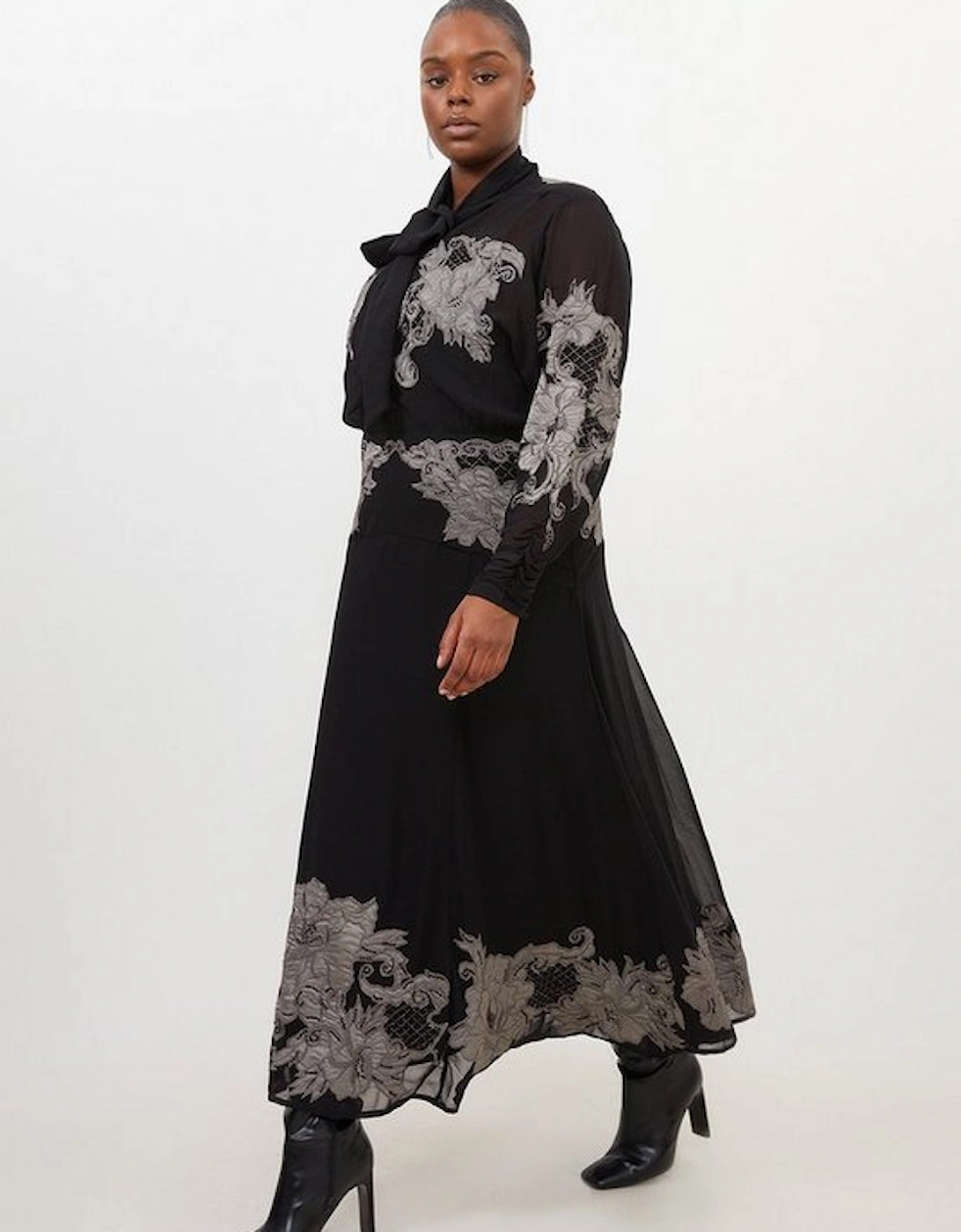 Plus Size Velvet Applique Satin Woven Maxi Dress