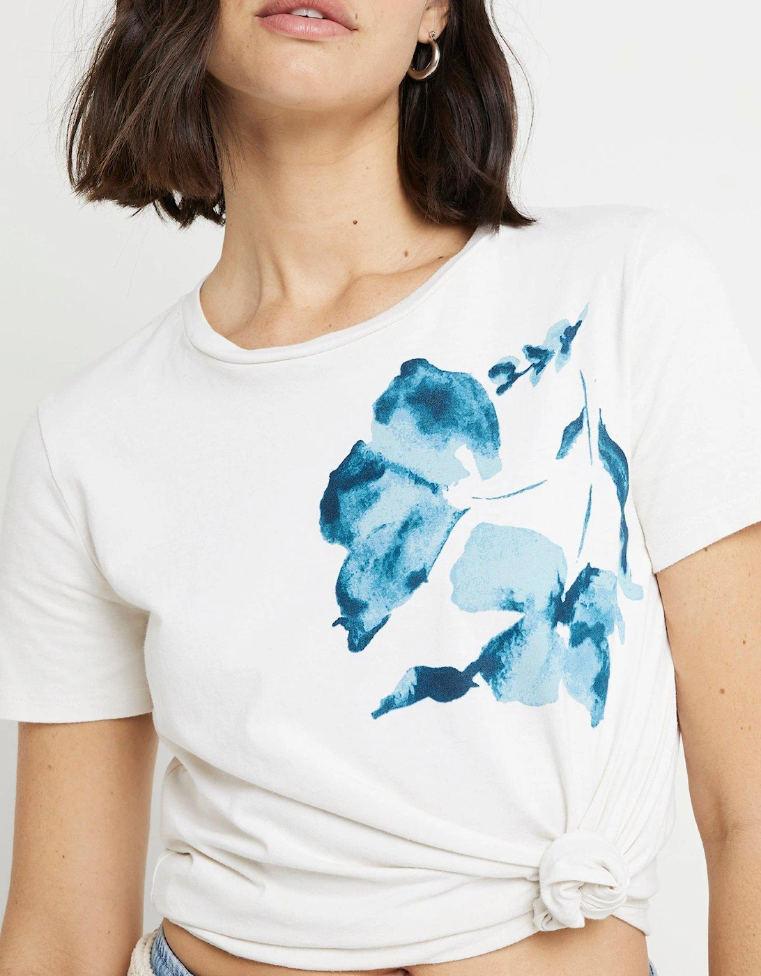 Floral Detail T-shirt - Cream