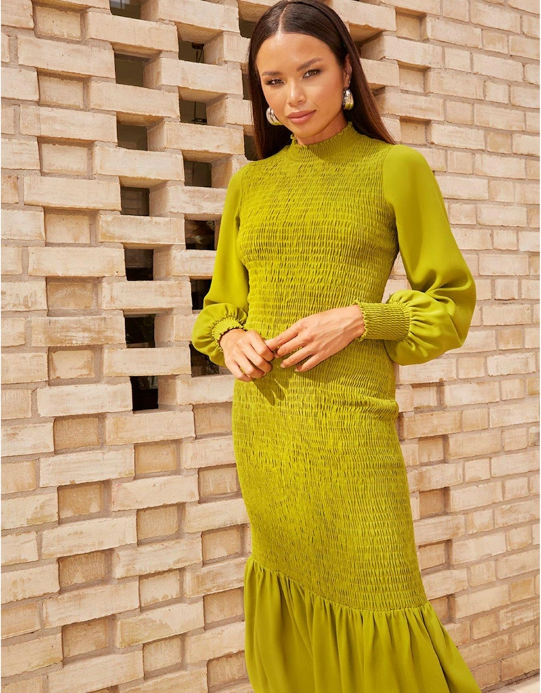 Long Sleeve Shirred Maxi Dress In Green