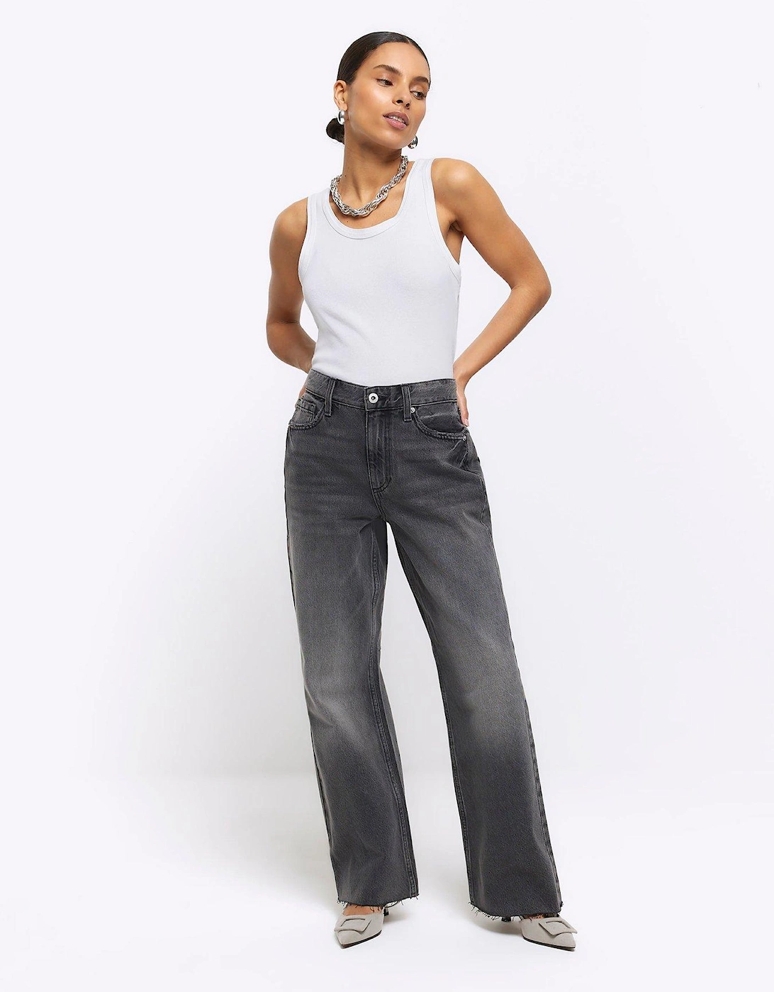 Petite High Rise Relaxed Straight Jean - Black