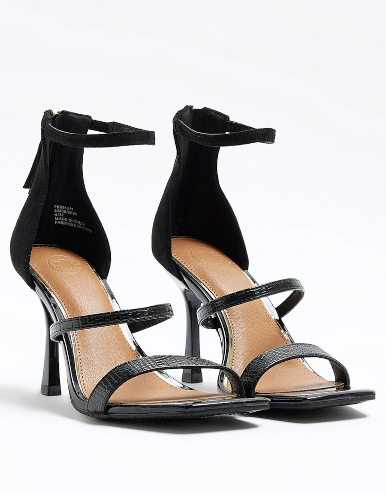 Barely There Closed Toe Heel - Black
