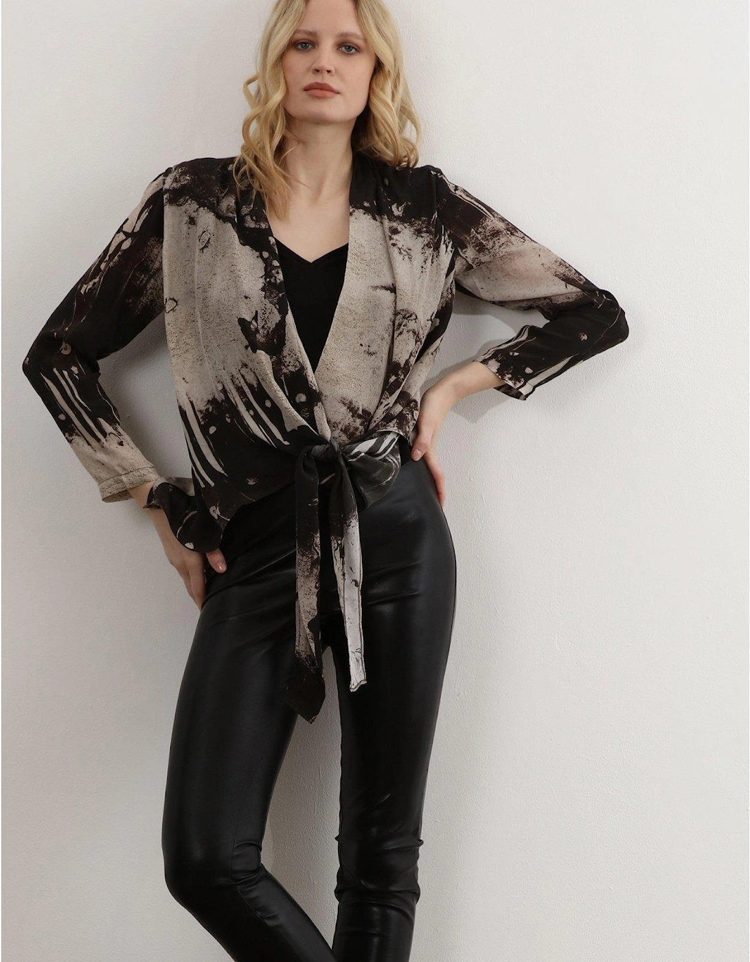 Long Sleeve Tie Front Double Layer Top - Black/neutral