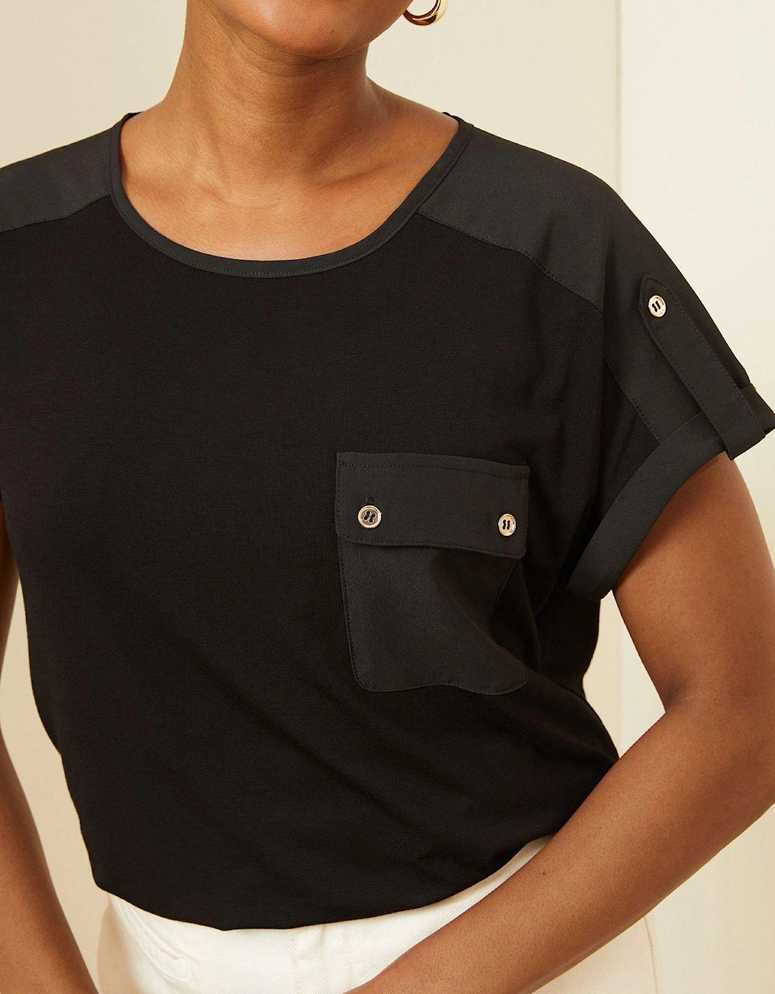 Utility Pocket Shoulder Placket Jersey Tshirt-black
