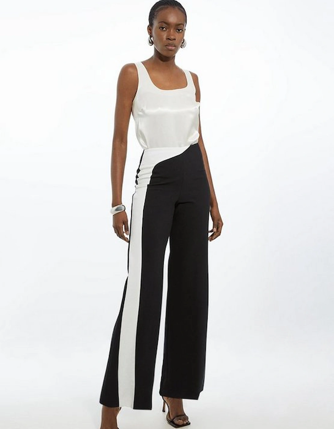 Clean Tailored Colour Block Wide Leg Trousers