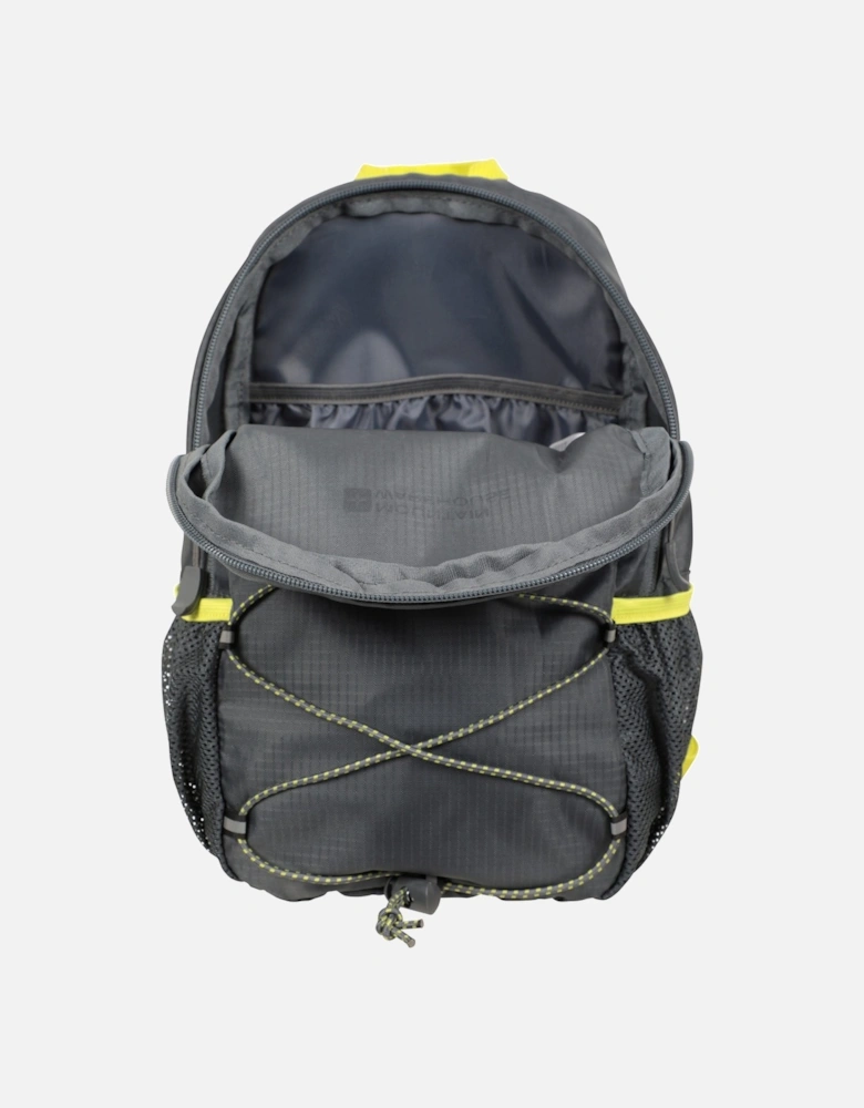 Trek 8L Backpack