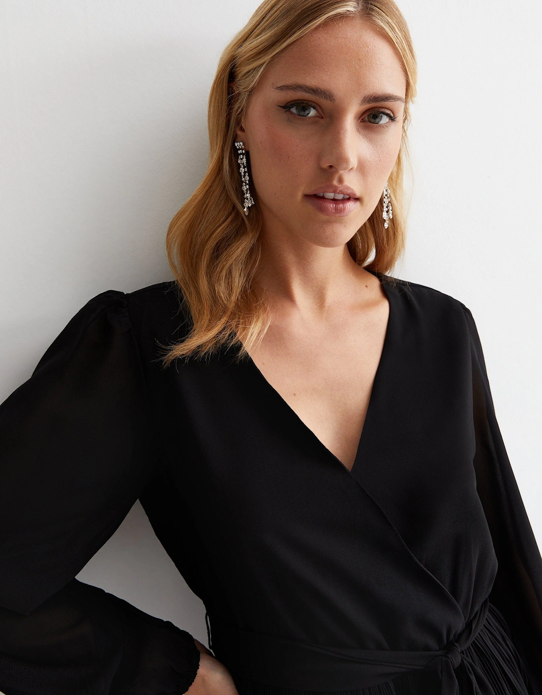 Black Pleated Hanky Hem Wrap Midi Dress