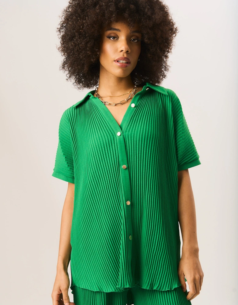 Green Plisse Short Sleeve Oversized Shirt