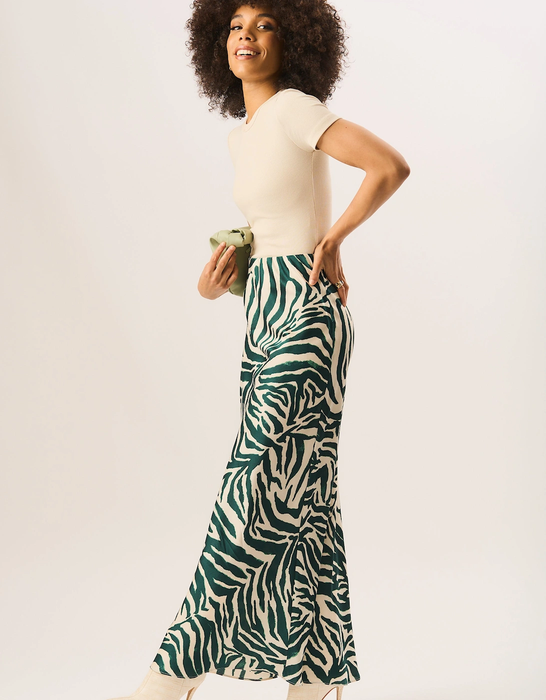 Gini London Women's Green Zebra Bias Maxi Skirt - Size: 10