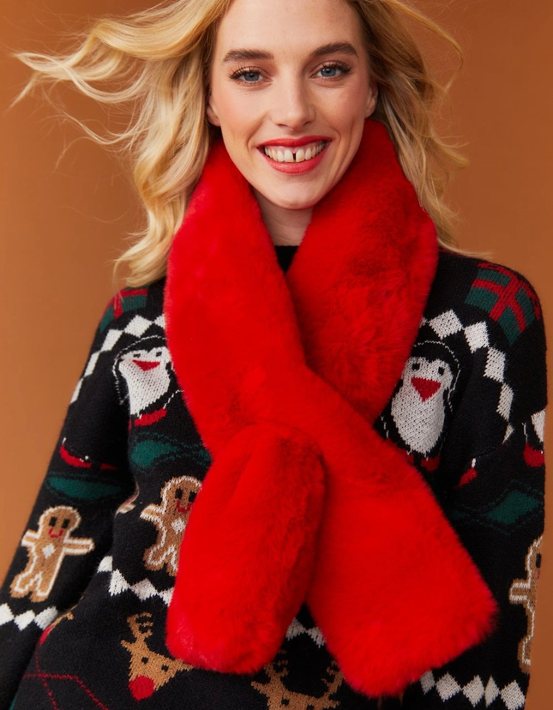 Red Faux Fur Keyhole Scarf