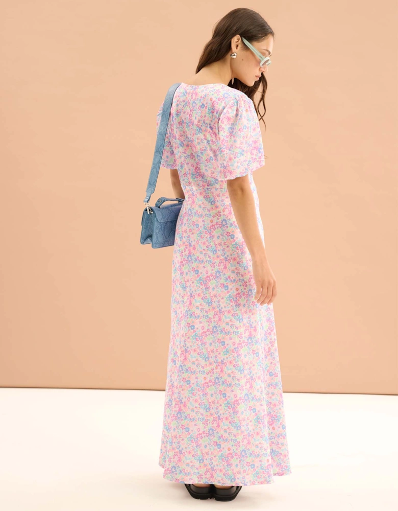 Rosie Ruched Puff Sleeve Dress in Sketched Floral Print