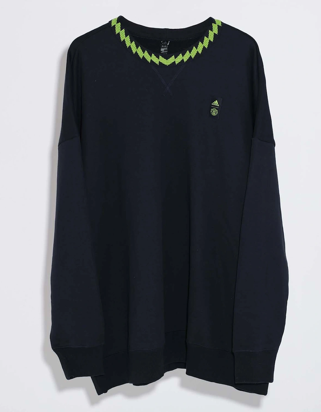 Mens Manchester United  Crewneck Sweatshirt, 3 of 2