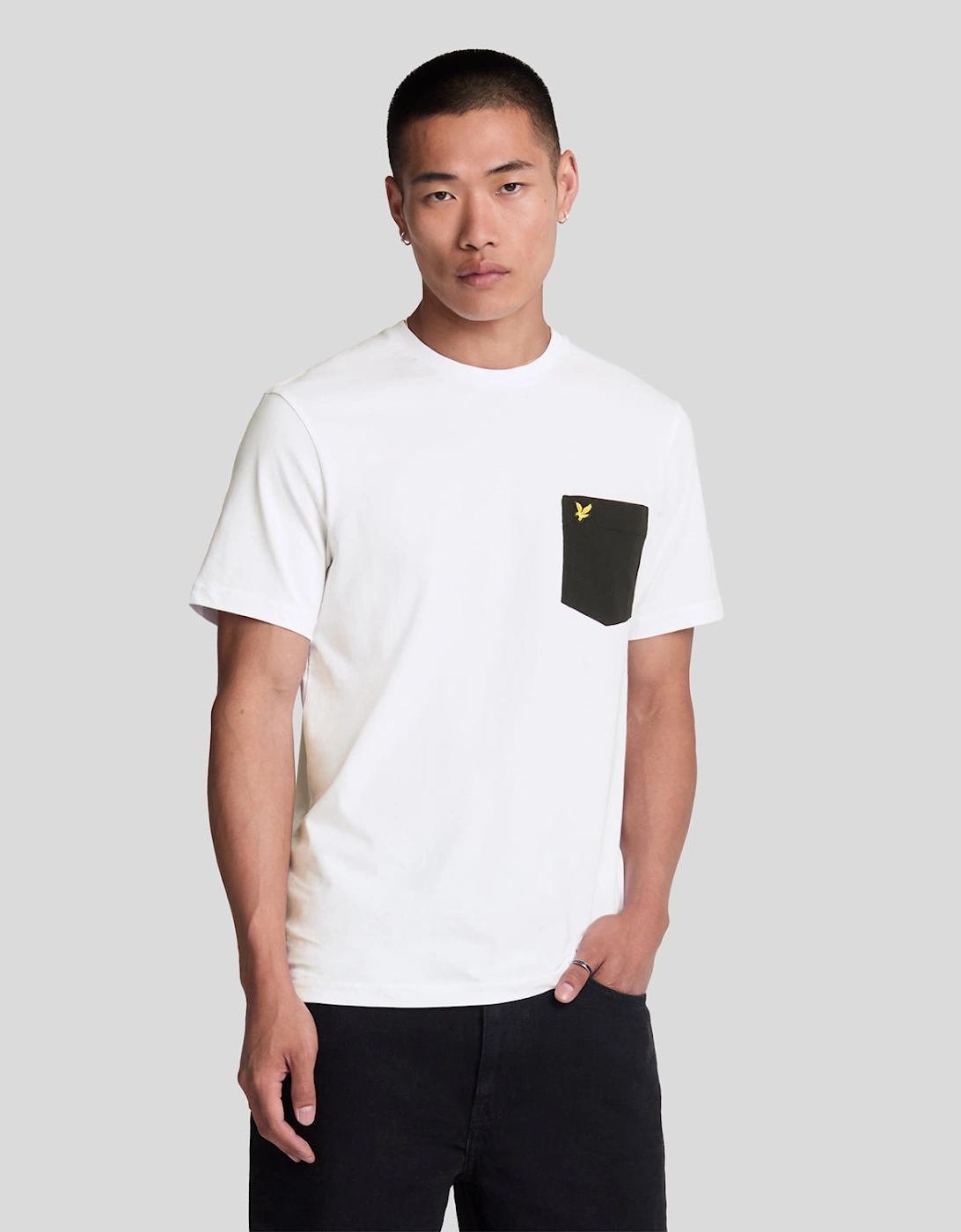Lyle And Scott Men's Contrast Pocket T-Shirt - White - Size: 36