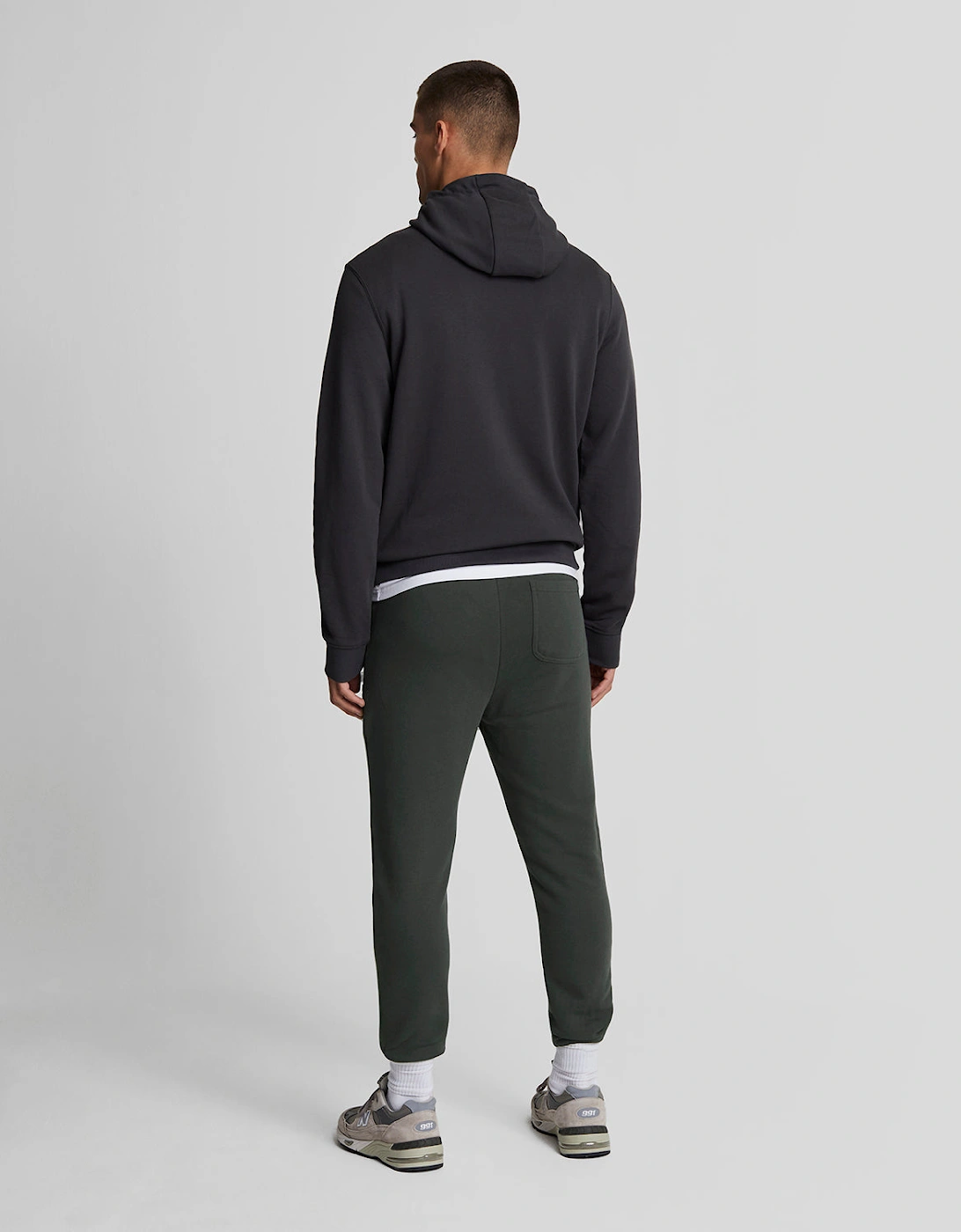 Tonal Eagle Skinny Sweatpant