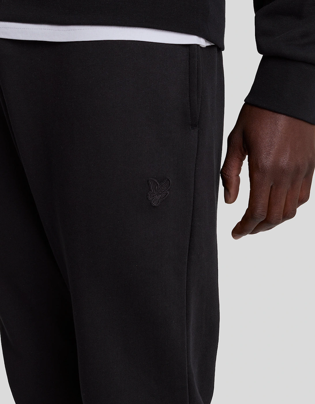 Tonal Eagle Skinny Sweatpant