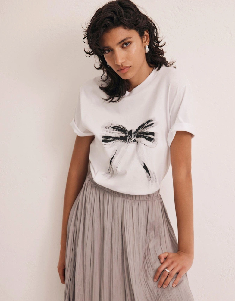 White Bow Motif T-Shirt