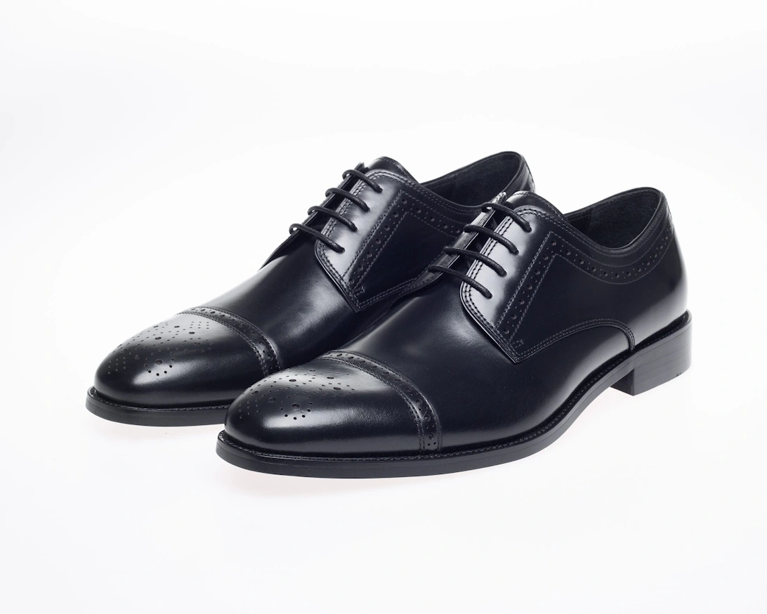 Lucan Semi Brogue Shoe Black