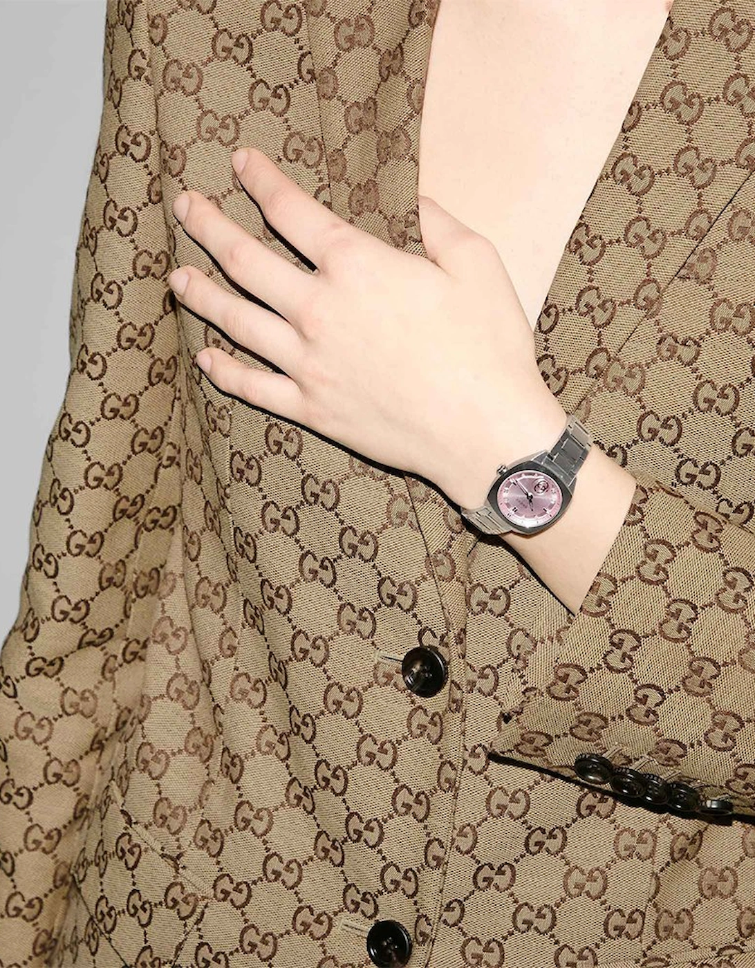 YA142511 Interlocking Quartz 29mm Ladies Watch