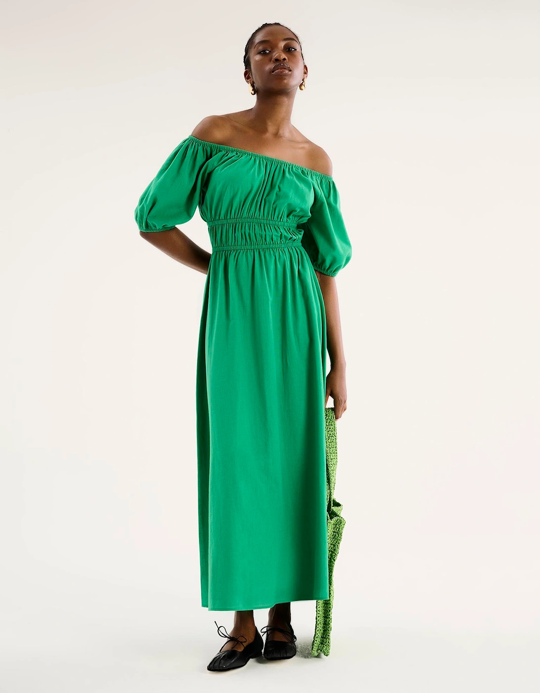 Arya Shirred Detail Round Neck Dress in Green