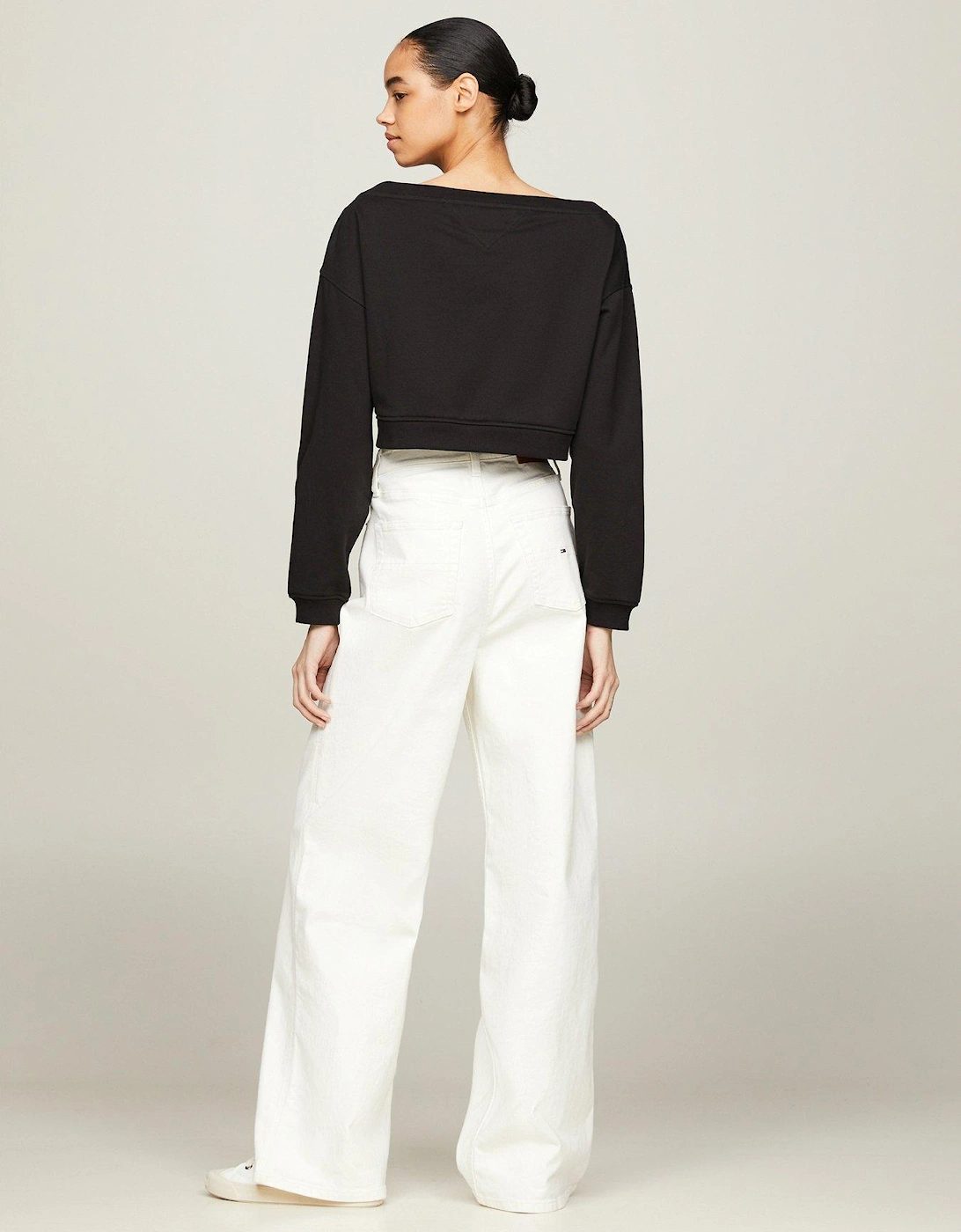 Off The Shoulder Sweatshirt - Black