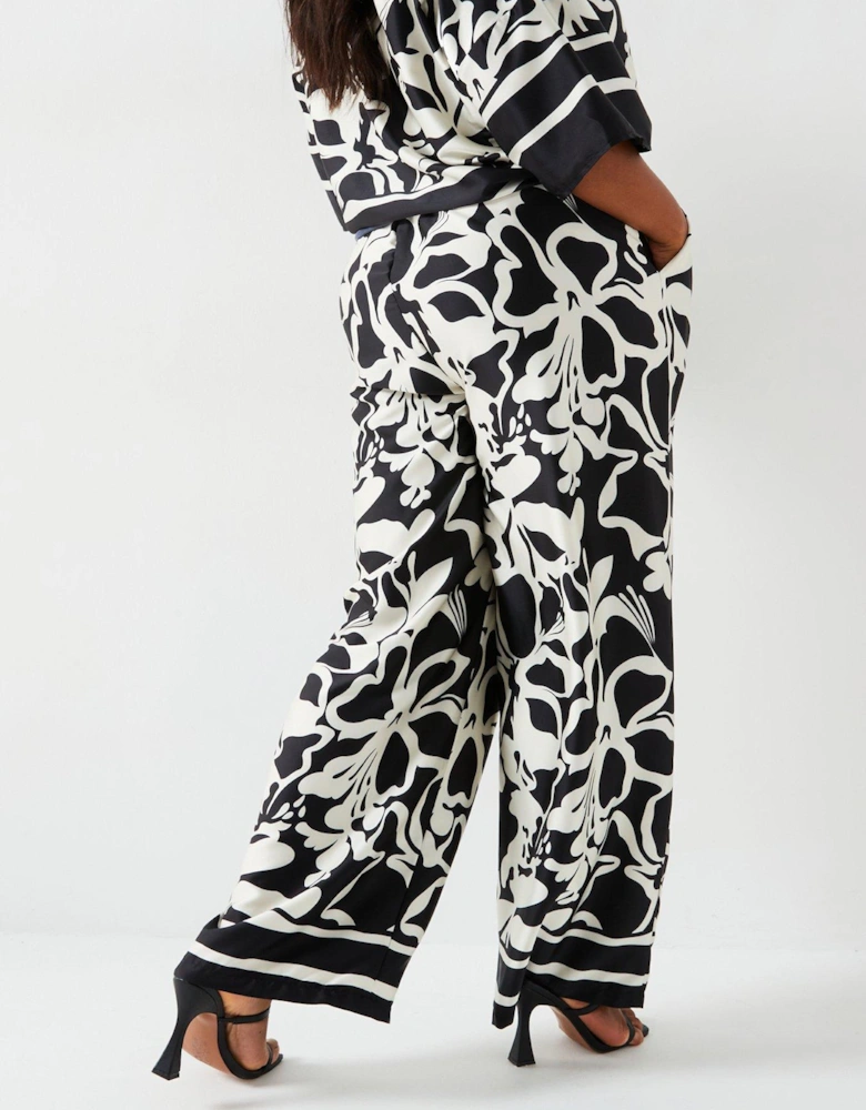 Black And White Abstract Printed Trousers