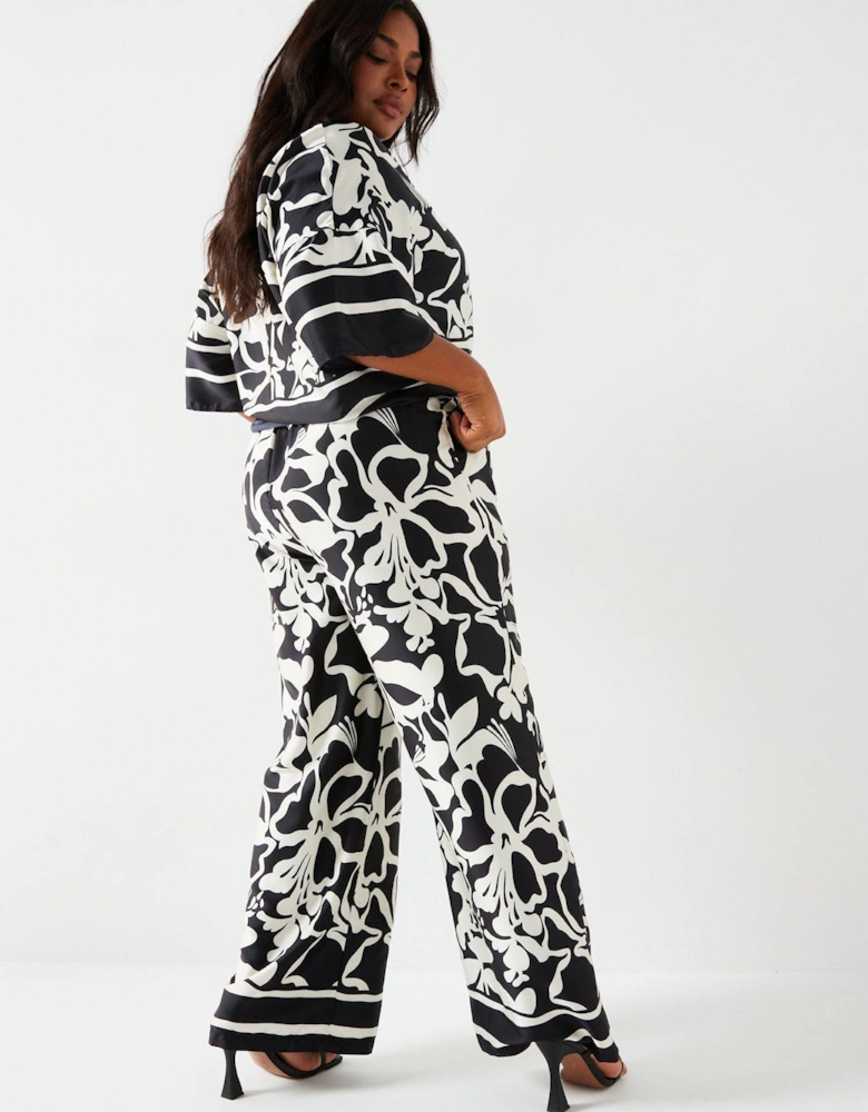 Black And White Abstract Printed Trousers