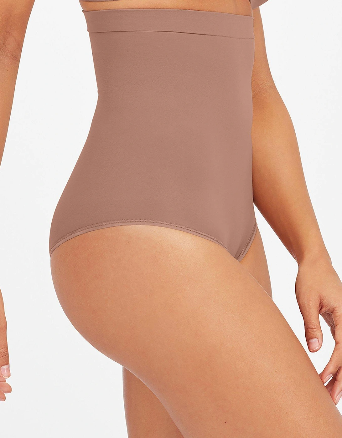 High Waisted Seamless Shaping Control Panty - Café Au Lait