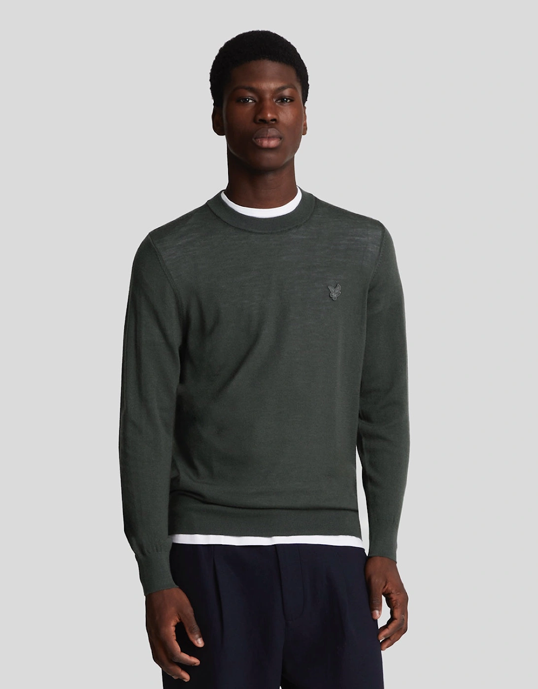 Lyle And Scott Men's Black Tonal Eagle Merino Crew Neck Jumper - - : Regular/34 Xs
