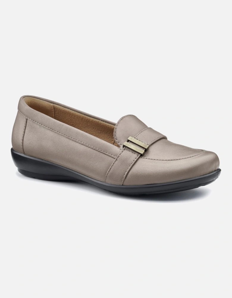 Clay Womens Loafers