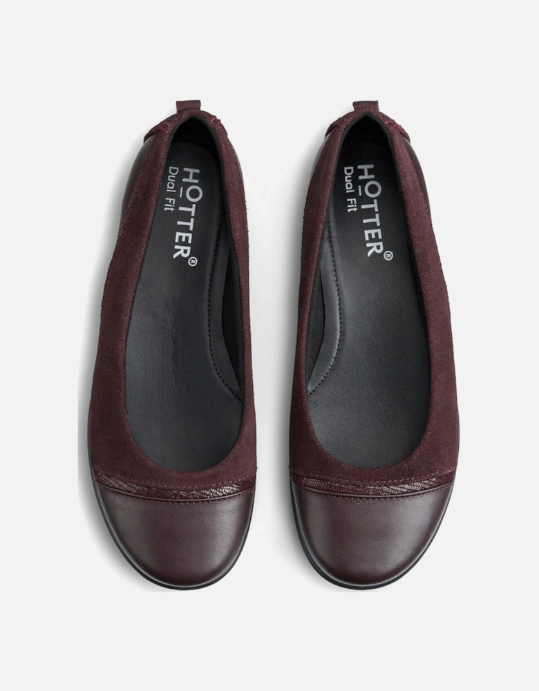 Wren Womens Wide Fit Ballet Pumps