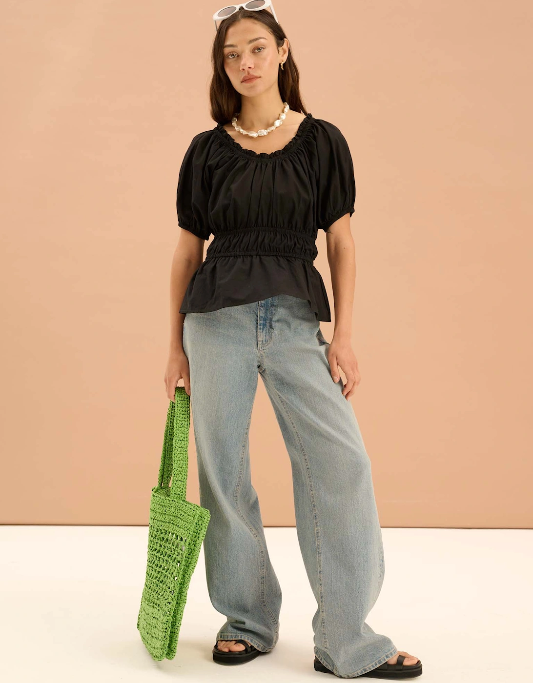 Ola Shirred Detail Short Sleeve Top in Black