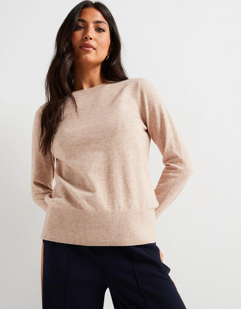 Relaxed Crew Neck Jumper - Beige