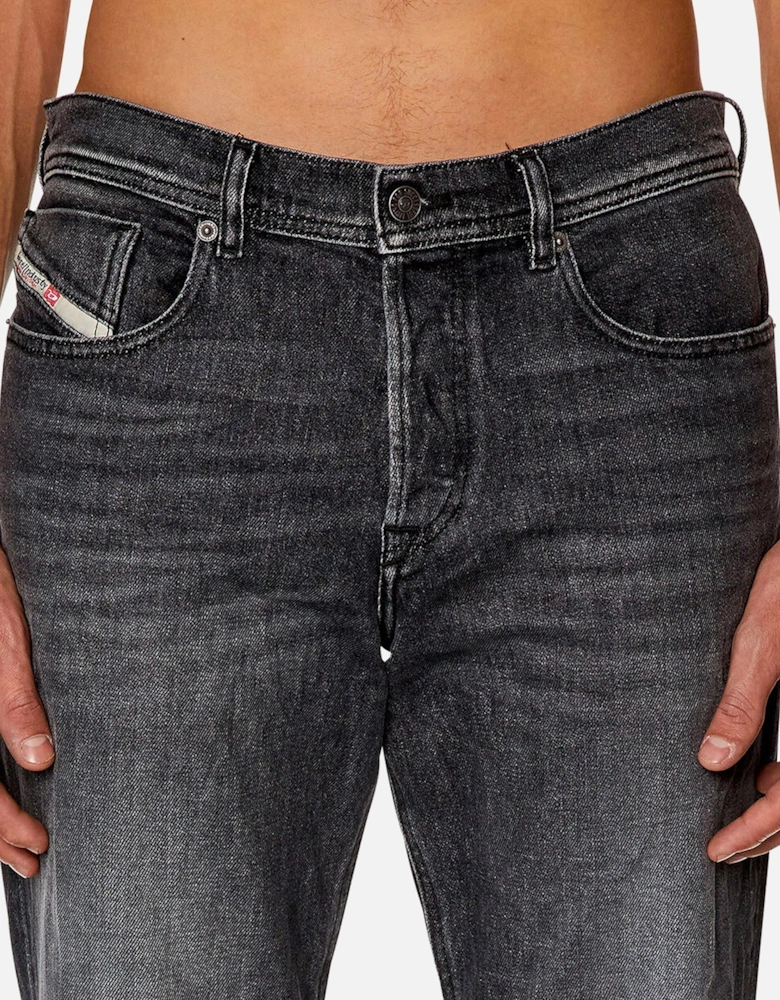 D-Finitive Tapered Fit Jeans