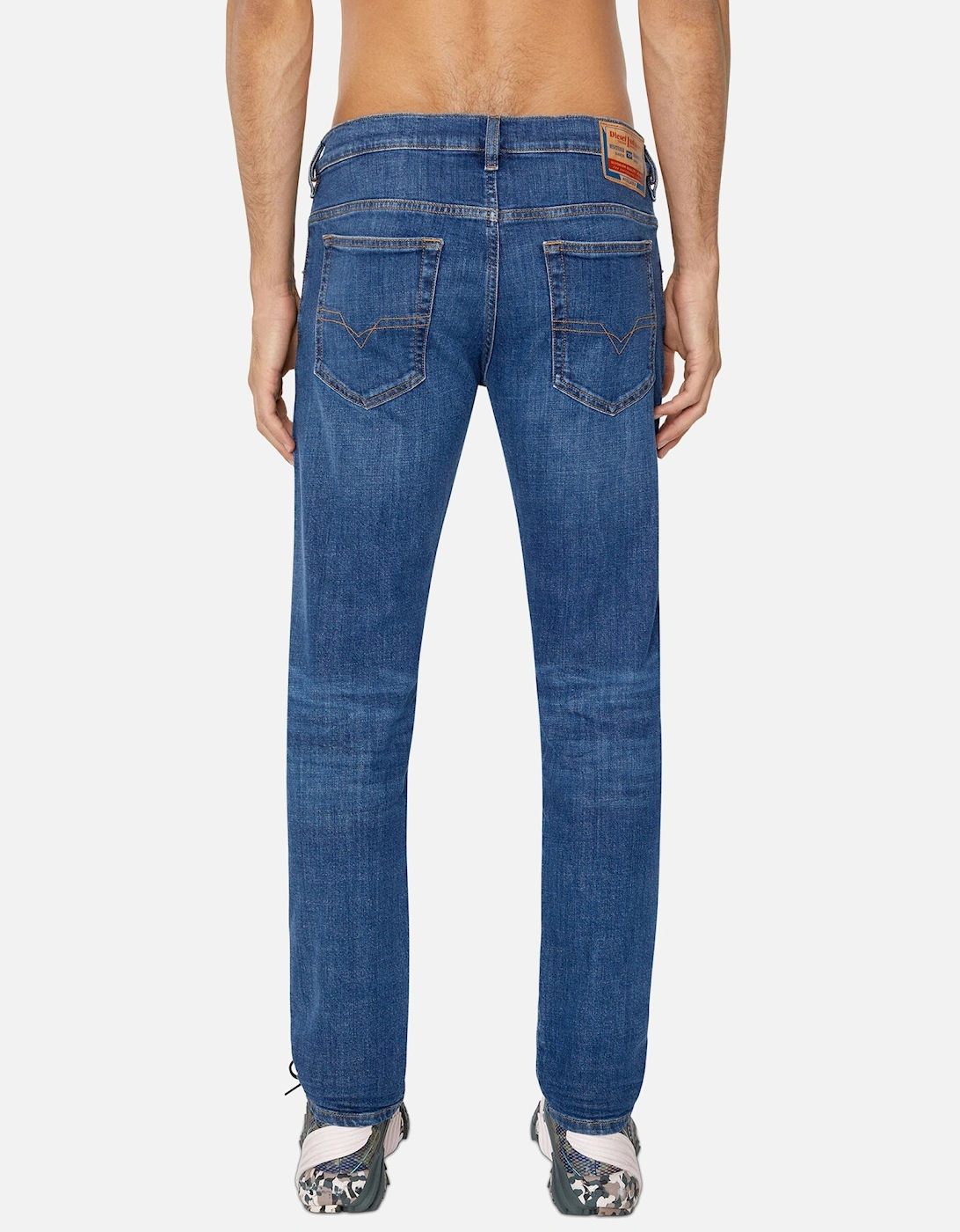 D-Yennox 0IHAR Tapered Fit Jeans - Mid Blue