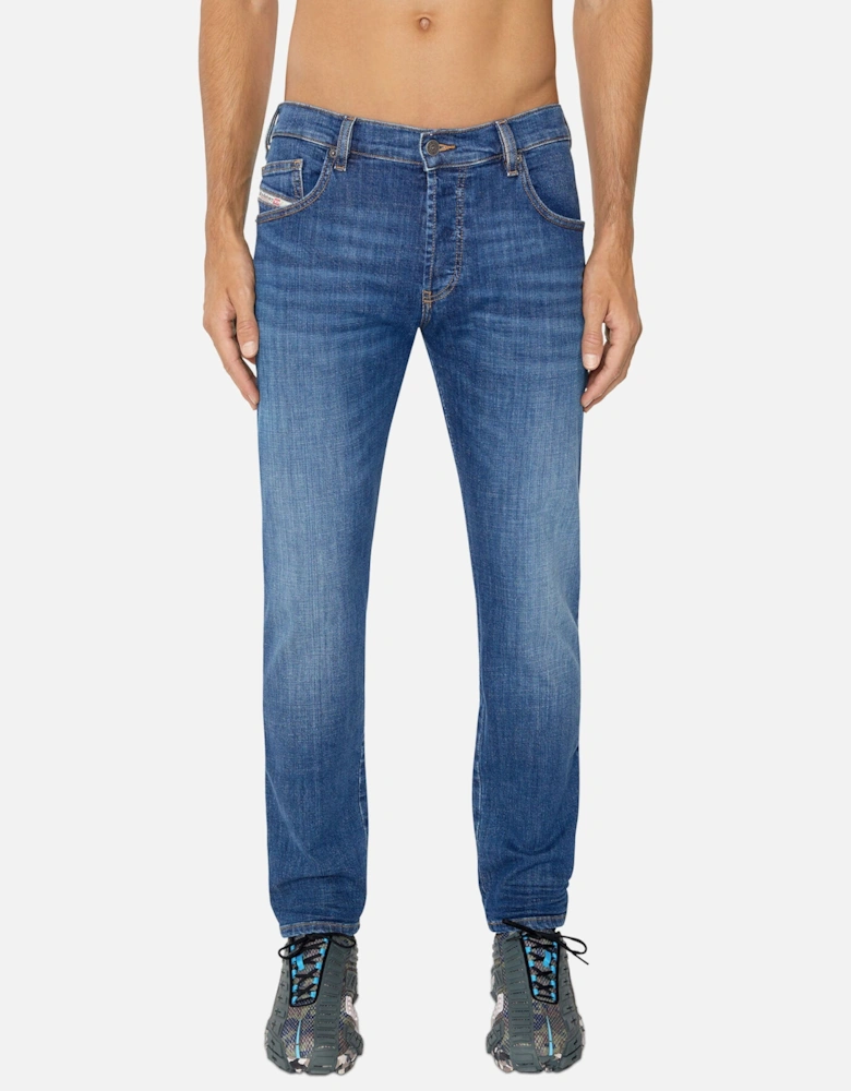 D-Yennox 0IHAR Tapered Fit Jeans - Mid Blue