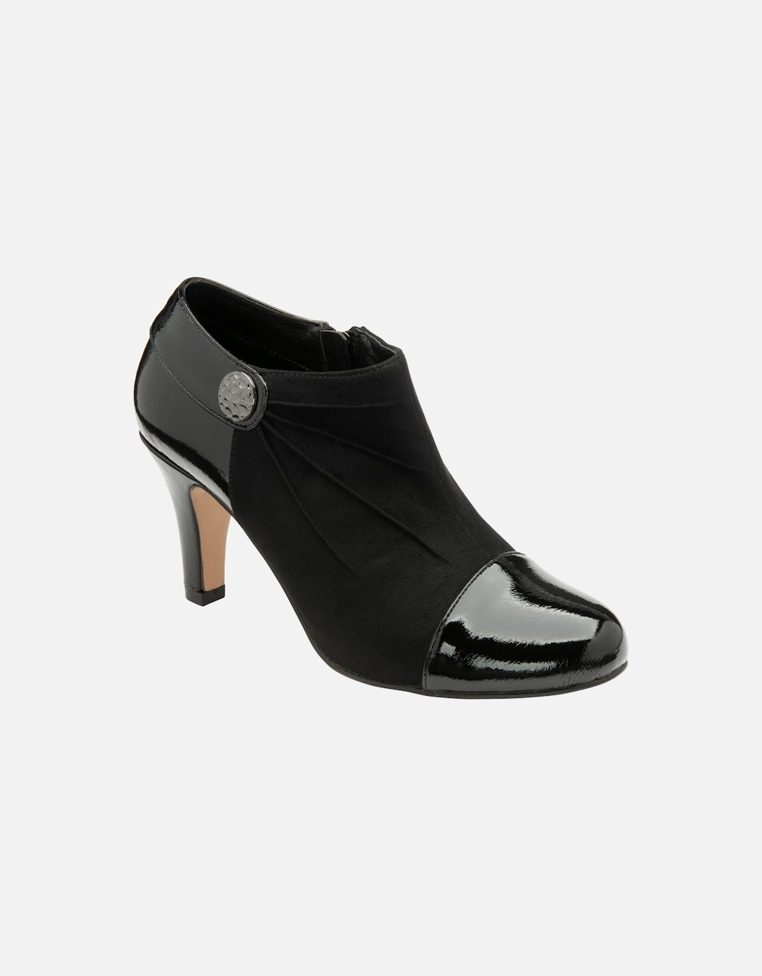 Auvergne Womens High Cut Court Shoes, 5 of 4