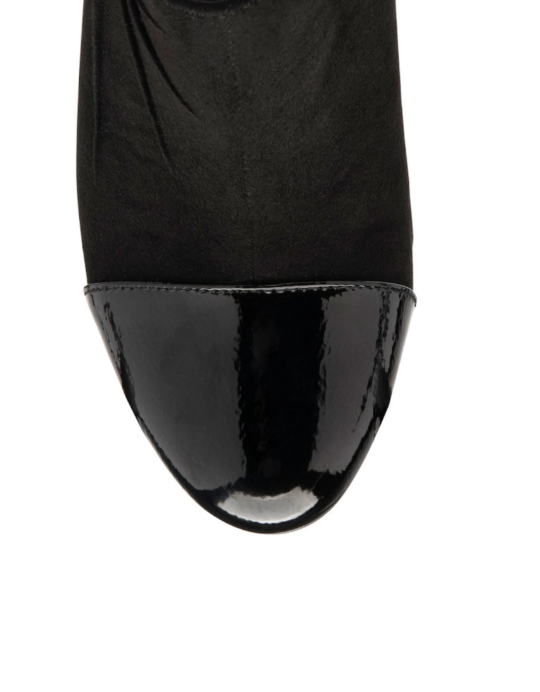 Auvergne Womens High Cut Court Shoes