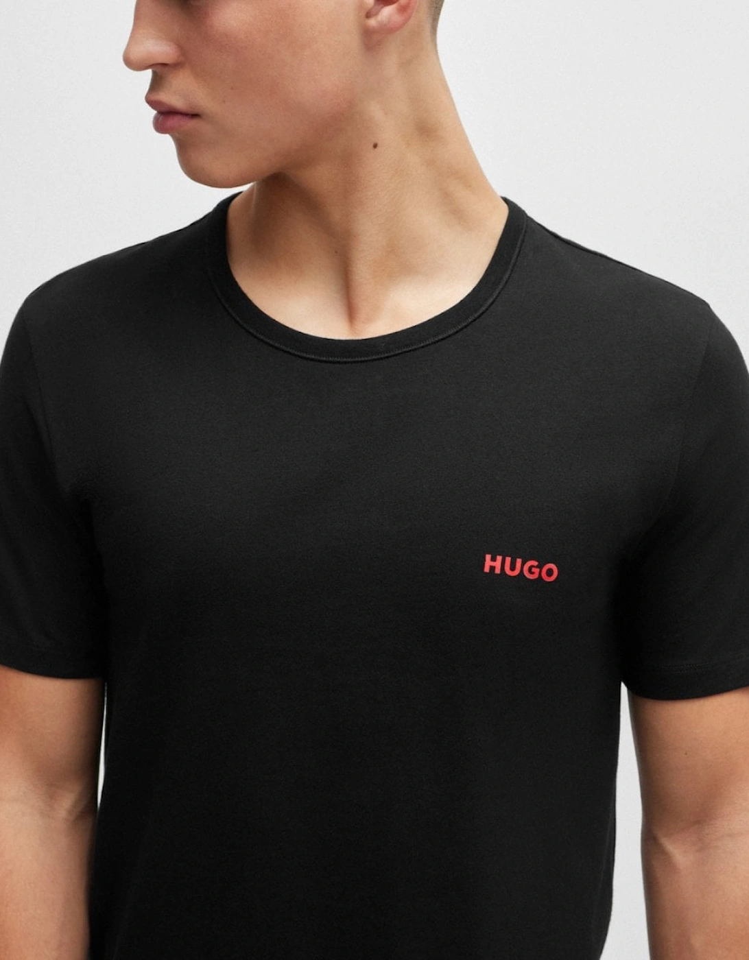 HUGO Mens  Three-Pack of Underwear T-Shirts in Cotton with Logos NOS