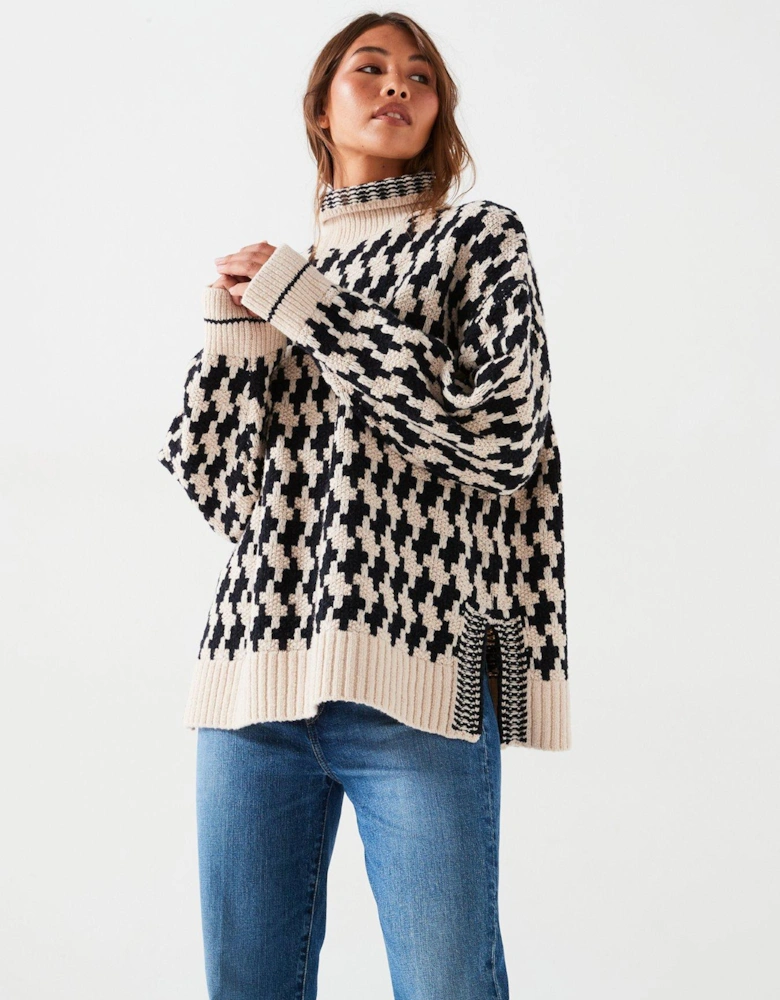 Houndstooth Mockneck Jumper - Multi