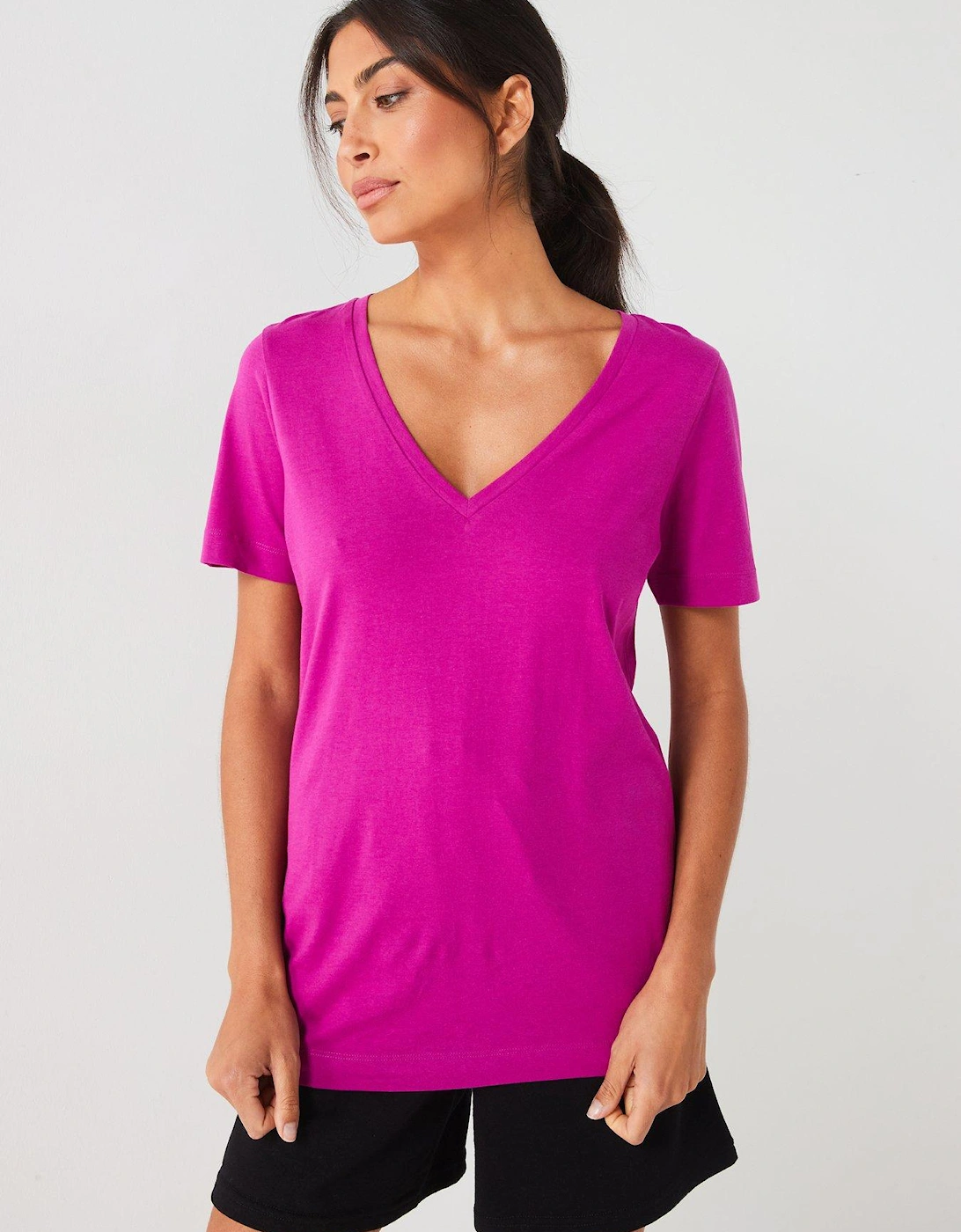 The Essential V Neck T-Shirt - Purple