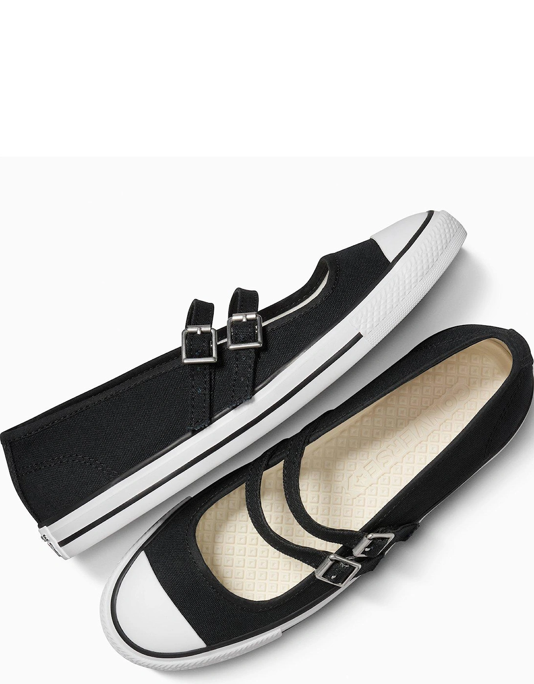 Womens Dainty Mary Jane - Black/White