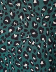 Thumbnail 4 of 4