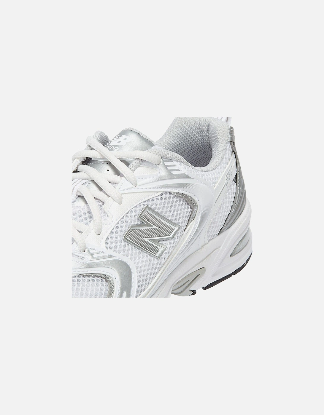 530 Munsell White/Silver Trainers