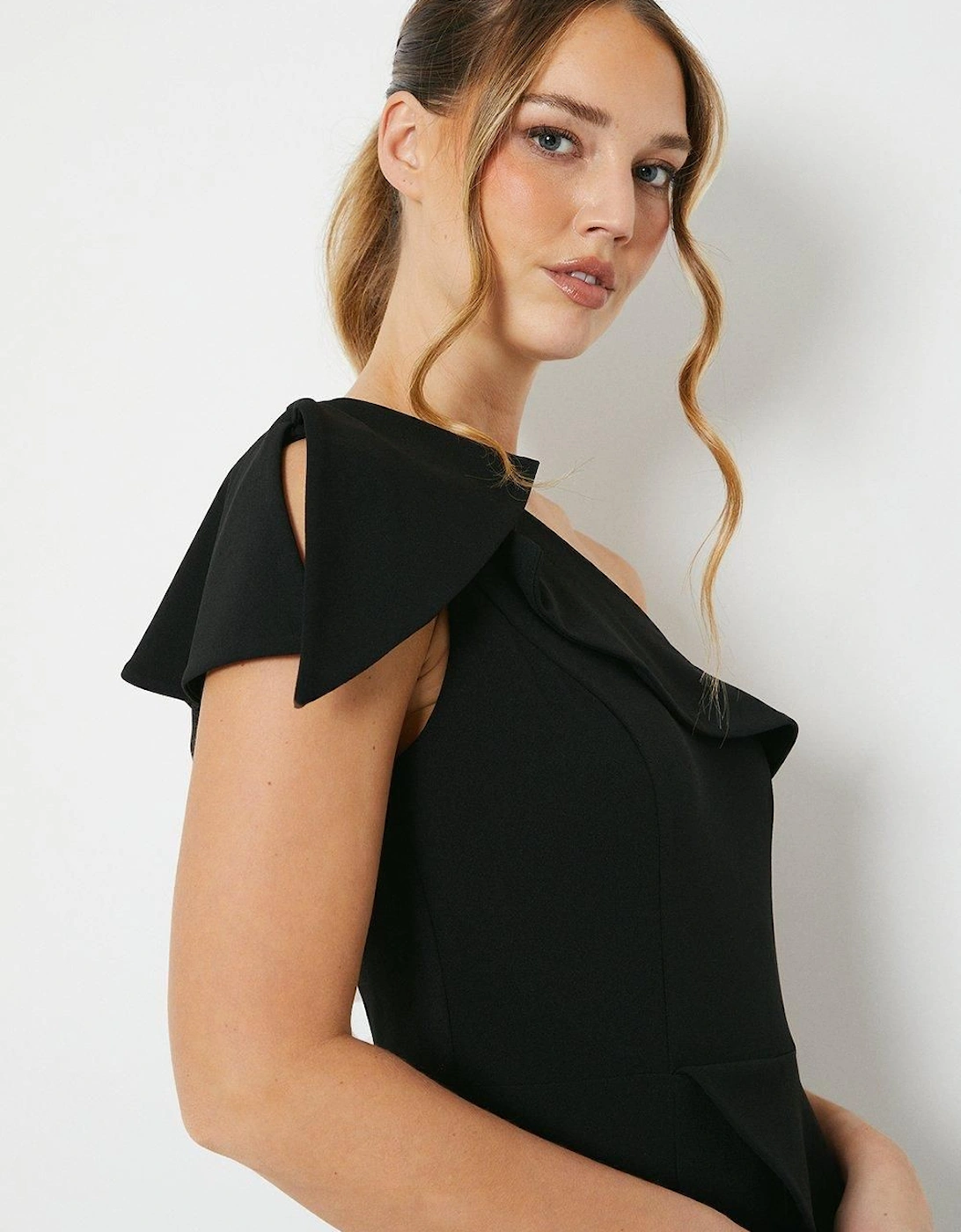 One Shoulder Ruffle Jumpsuit