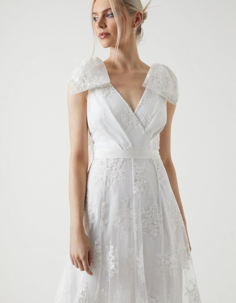 Embroidered Mesh Bow Detail Wedding Dress