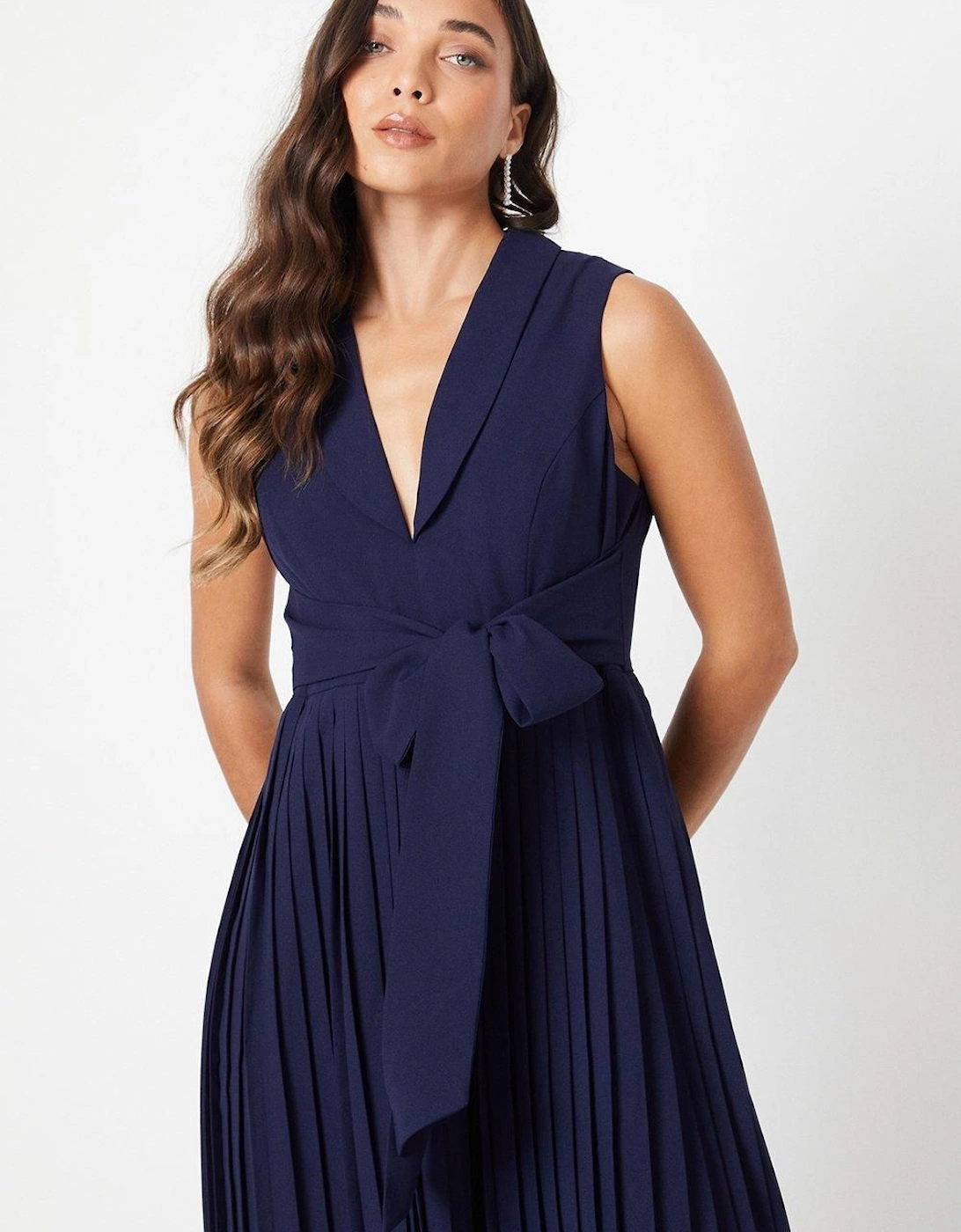 Petite Pleated Wide Leg Sleeveless Jumpsuit