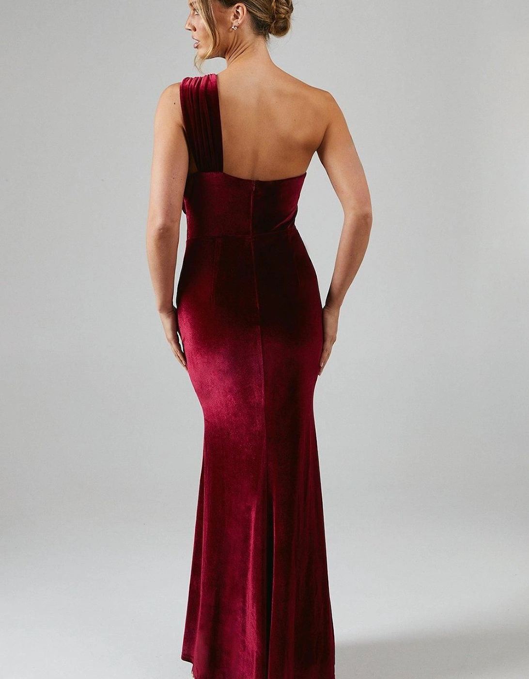 One Shoulder Twist Detail Velvet Maxi Bridesmaid Dress